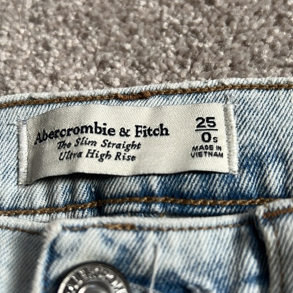 Lot of 2 pairs of Abercrombie jeans - Picture 2 of 7